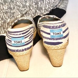 TOMS Calypso 3” WEDGES EUC, 9.5M